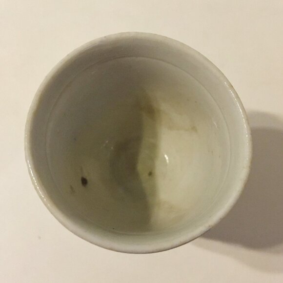 Egg Cup Cream Off White Vintage Ridges Footed Collectible Ceramic Pottery - Picture 4 of 5